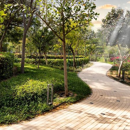 Stay By Latinem Luxury 2Br Holiday Home Cv B609 Near Burj Khalifa 두바이 외부 사진